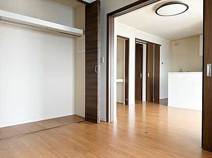 長束西4丁目中古戸建の収納