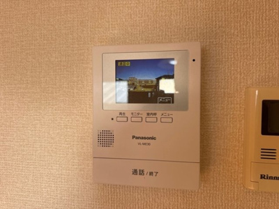 【セキュリティ】 | コーポソレイユ | モニター付きインターホン