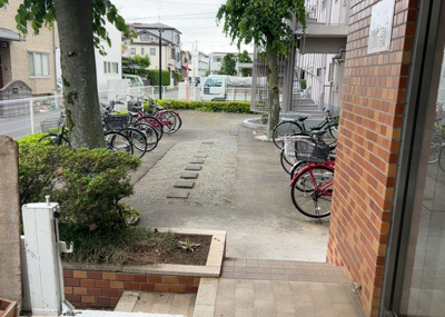 【駐輪場】 | 相武台グリーンハイツＡ棟 | マンションの駐輪場は、事前に空きがあるか確認を取ると安心です。せっかく入居したのに駐輪スペースがない！なんてことになったら大変ですよね。そこで、内見時や購入前にはまず事前に確認しておくと良いでしょう。