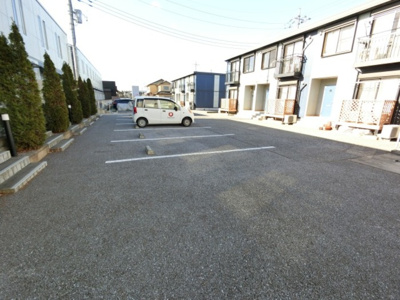 【駐車場】 | フレックステクノ Ｂ | 駐車場
