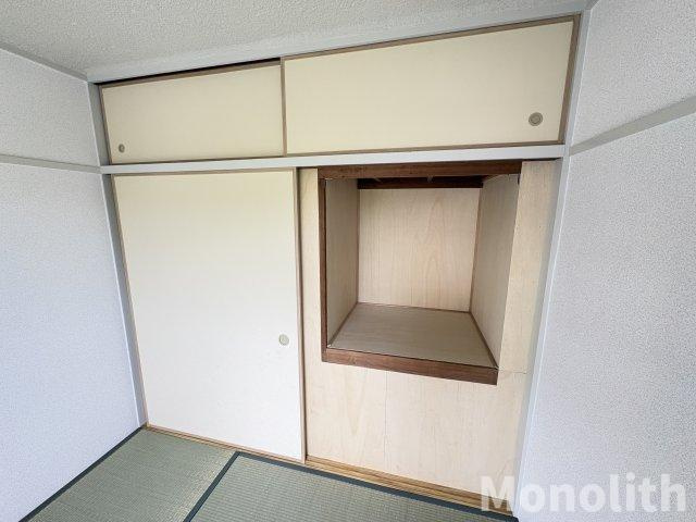 鶴山台37号棟の収納