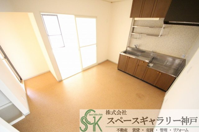 メゾン大津和の居間・リビング|※お部屋により仕様が異なる場合があります※