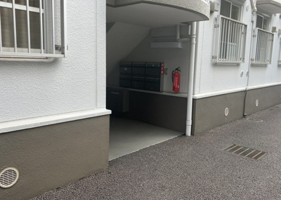 【設備】 | 藤和東林間コープ | エントランス付近に設置されている集合ポストは、住んでいる部屋と離れているため、ポストをあさるなど誰かに何かされていても被害に気づきにくいです。入居する時には他人に特定されにくい番号で鍵をかけましょう！