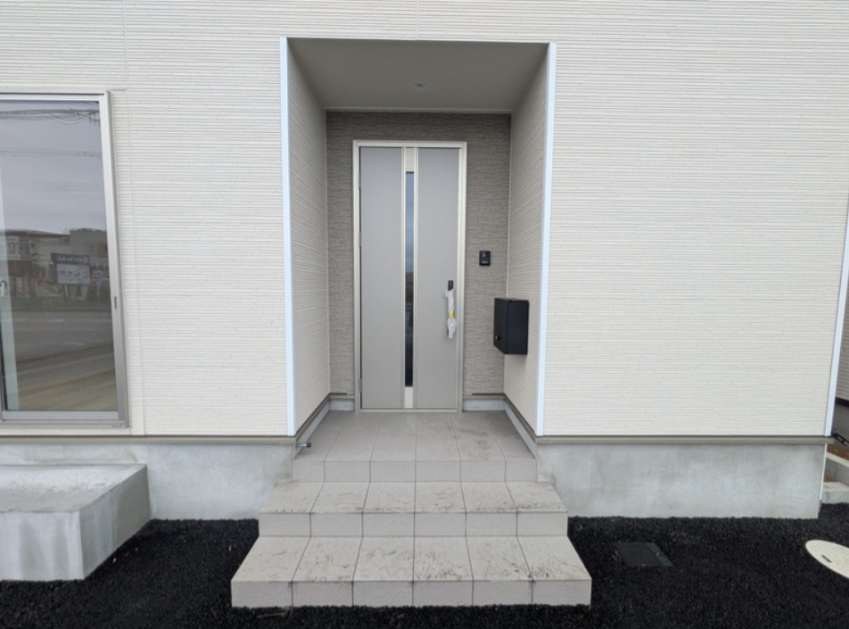 加古川市尾上町池田戸建のエントランス