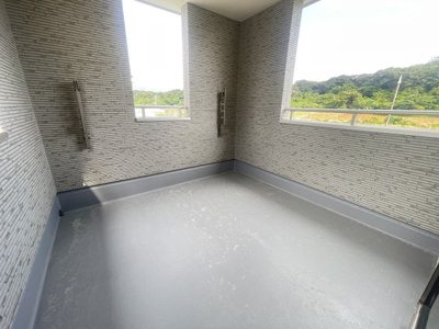 【バルコニー】 | 八重瀬町与座（全6棟）4号棟 | 4号棟　インナーバルコニー♪