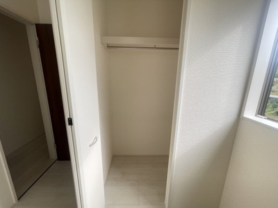 【収納】 | 八重瀬町与座（全6棟）4号棟 | 4号棟　洋室6.5帖＋CL付き♪