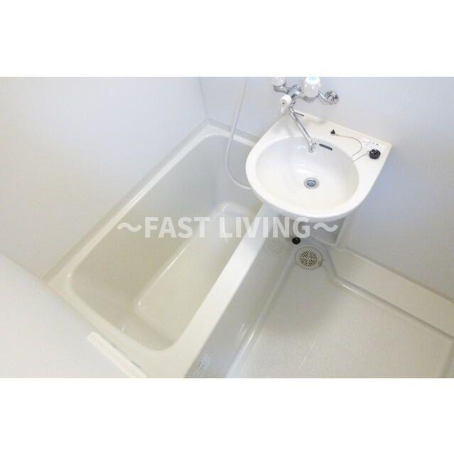 AYロッソ浅草橋の浴室