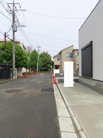 鶴ヶ島市脚折町新築戸建の前面道路含む現地写真
