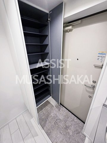 ＧＡＴＥ　Ｒｅｓｉｄｅｎｃｅ　Ｍｉｔａｋａの玄関