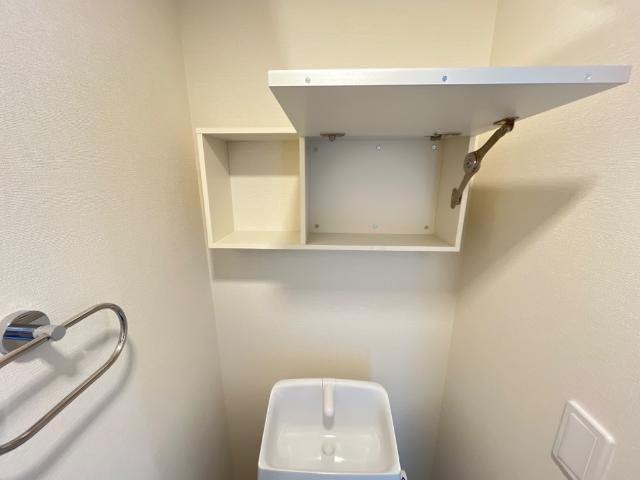 宗像市平井１丁目のアパートのトイレ|トイレ収納（イメージ）
