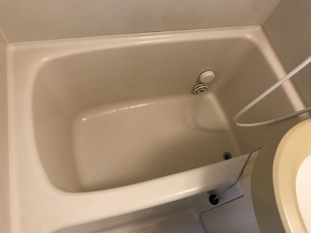 ハイツ越塚の浴室
