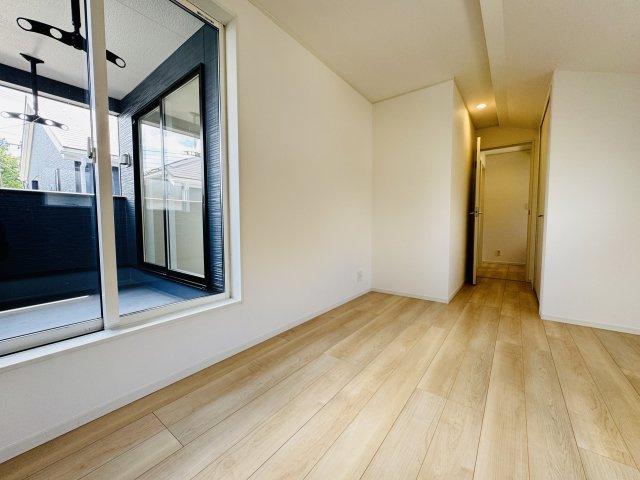 『八王子市新築戸建て』八王子市小宮町690-1【仲介手数料無料】　２４期の洋室|～仲介手数料無料☆八王子ひなた不動産～八王子市小宮町　新築戸建て