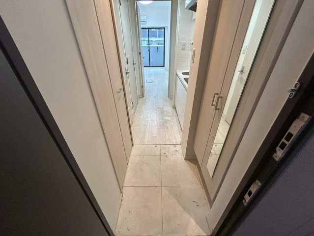 S-RESIDENCE南堀江の玄関