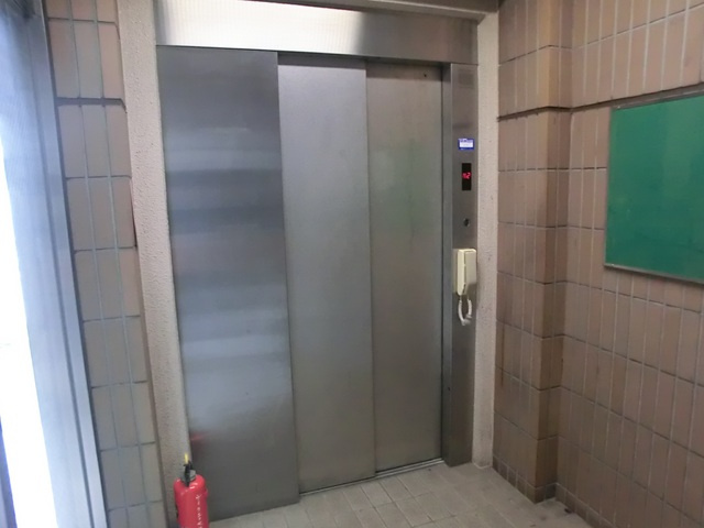 ヴィラエクセル東新小岩のその他共用部分|エレベーター完備。