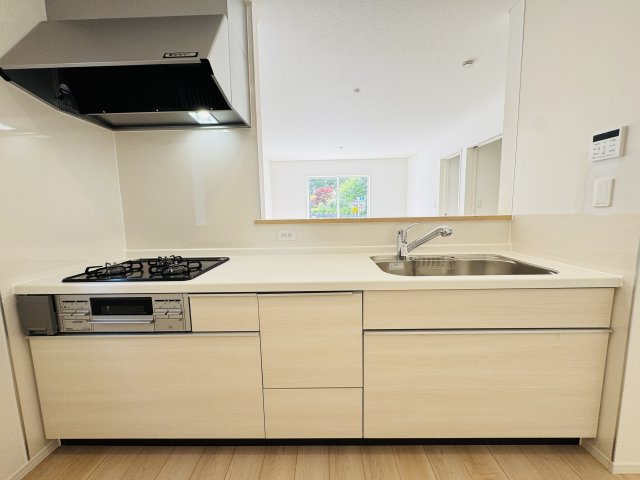 『八王子市新築戸建て』八王子市小宮町690-1【仲介手数料無料】　２４期のキッチン|～仲介手数料無料☆八王子ひなた不動産～八王子市小宮町　新築戸建て