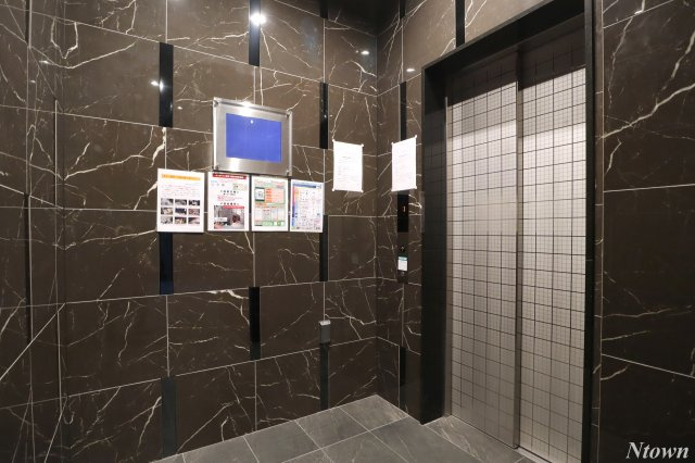 【ロビー】 | プレサンス新栄ユリシス | 落ち着いたロビーです