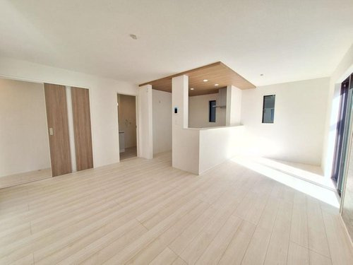 【GRAFARE】東村山市富士見町15期の居間・リビング|１階に水回りを集中した「家事楽動線」PLAN♪