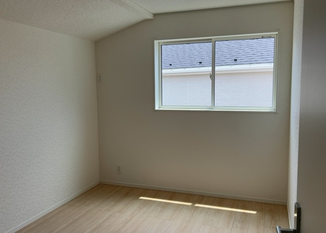 【子供部屋】 | 子供が何人でも年齢によっては、受験時にしっかり壁のある個室があった方が良い場合もあります。難しい問題ですが、兄弟の人数や、性別や年齢差によって状況が異なりますので、数年後のこともしっかり考えましょう。