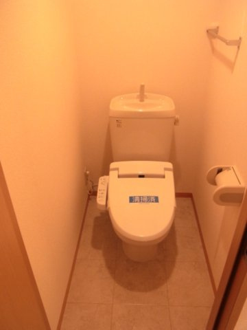 ウエストリマーニ　Ｂのトイレ|コンパクトで使いやすいトイレです