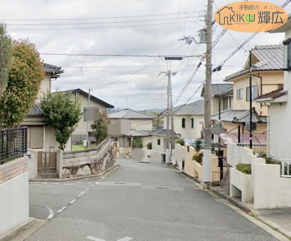 明石市大久保町緑ヶ丘　土地の前面道路含む現地写真