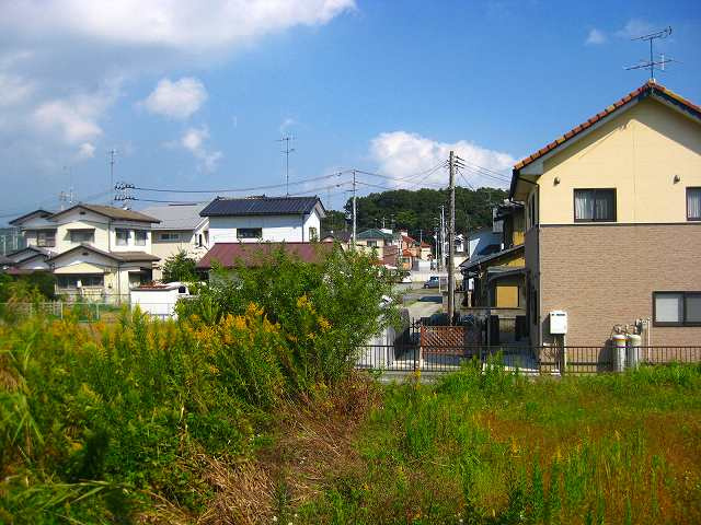 オレンジ　★植田町小名田　１７０坪　住宅用地★　売地の展望|敷地内部から東方向への写真です。