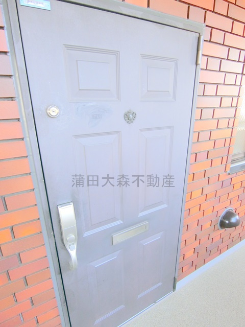 三番館竹下の玄関
