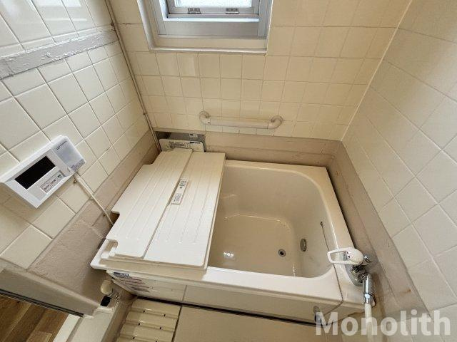 鶴山台20号棟の浴室