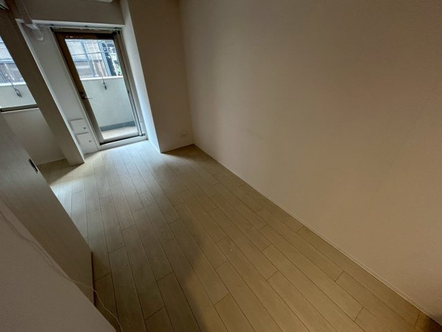 エスリードレジデンス本町パークフロントの洋室