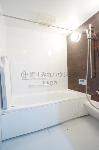YOSHIMOTOビルの浴室