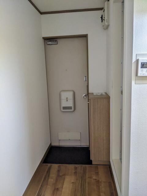 ヴェルドミールの玄関