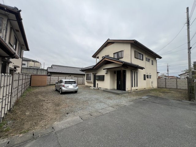 【駐車場】の画像