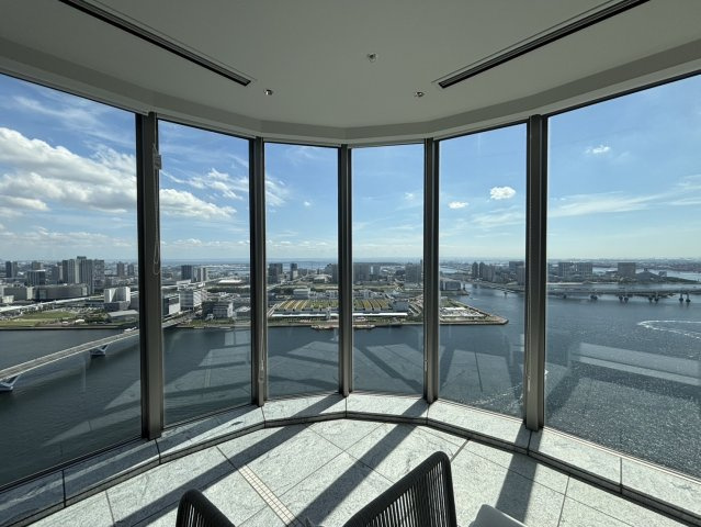 48階SUNNY LOUNGE②(PARK VILLAGE居住者限定のスペース、他のVILLAGEの方は入室できません）