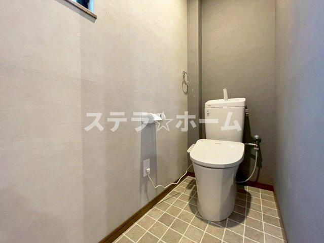 内本町3 中古戸建のトイレ|清潔感のあるトイレです