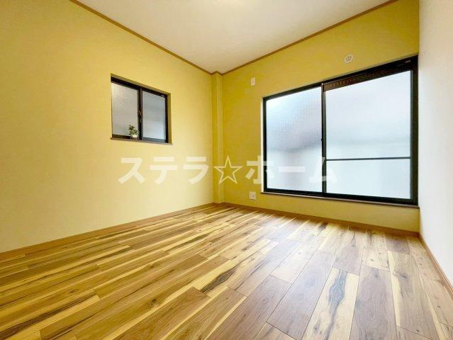 内本町3 中古戸建の洋室|広々とした洋室です