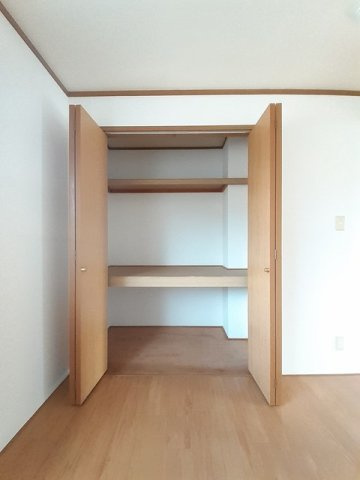 メゾン　アヴェニール　Ｂの収納|便利な収納スペースです