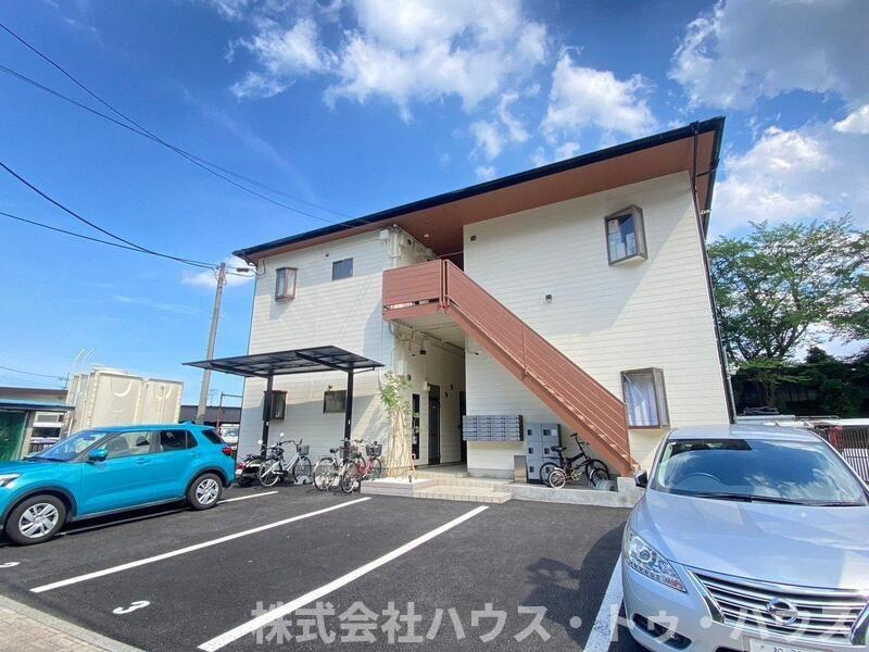 コーポ逆井の駐車場