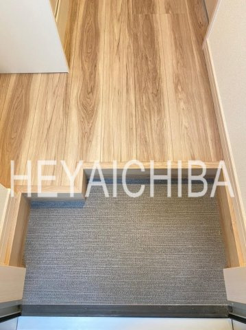 クレア南千住の玄関