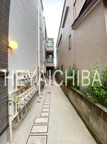 クレア南千住のエントランス