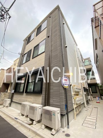 クレア南千住の外観