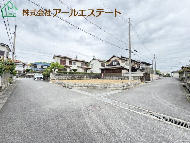 加古川市西条山手1丁目　JR加古川線「神野駅」徒歩10分の前面道路含む現地写真