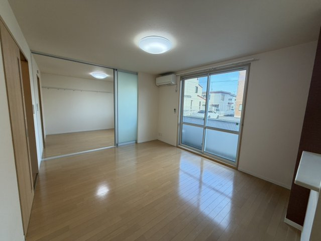 クラヴィエ南町の居間・リビング