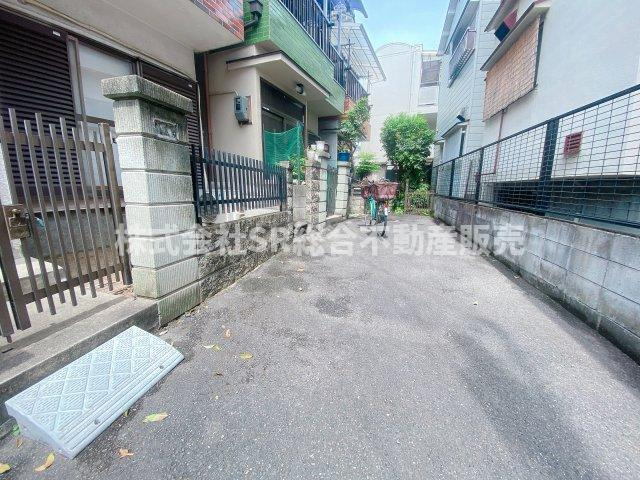 吉田2丁目中古戸建の前面道路含む現地写真|前面道路含む現地写真です