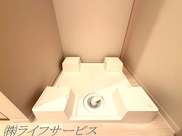 【洗面所】 | ジオタワー大阪十三 | 洗濯パン