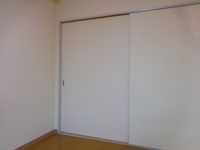 アンフィニィ・島上の洋室|写真は同マンション別部屋