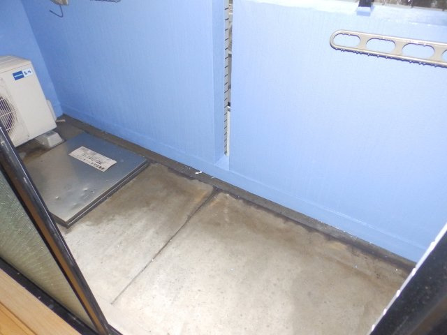 六甲ひのきのバルコニー
