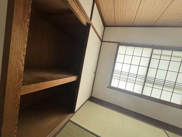 鶴甲コーポ　1号棟 - 34号棟の収納