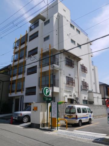Enzzo Kuriyamaの外観