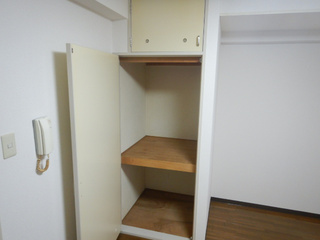石岡第二マンションの収納