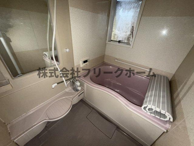 小金井市貫井北町１丁目の賃貸マンションの浴室