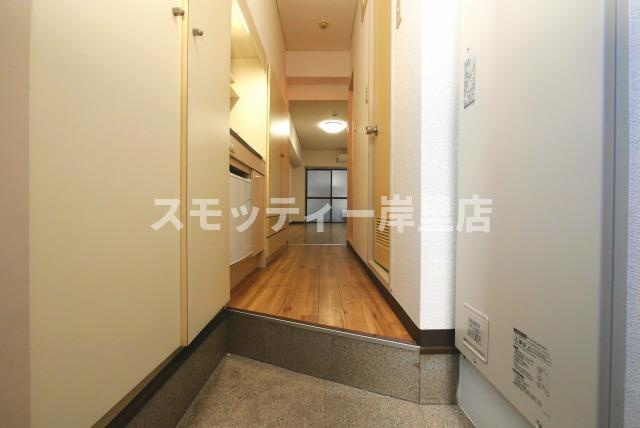 ビバリーヒルズ玉出西の玄関